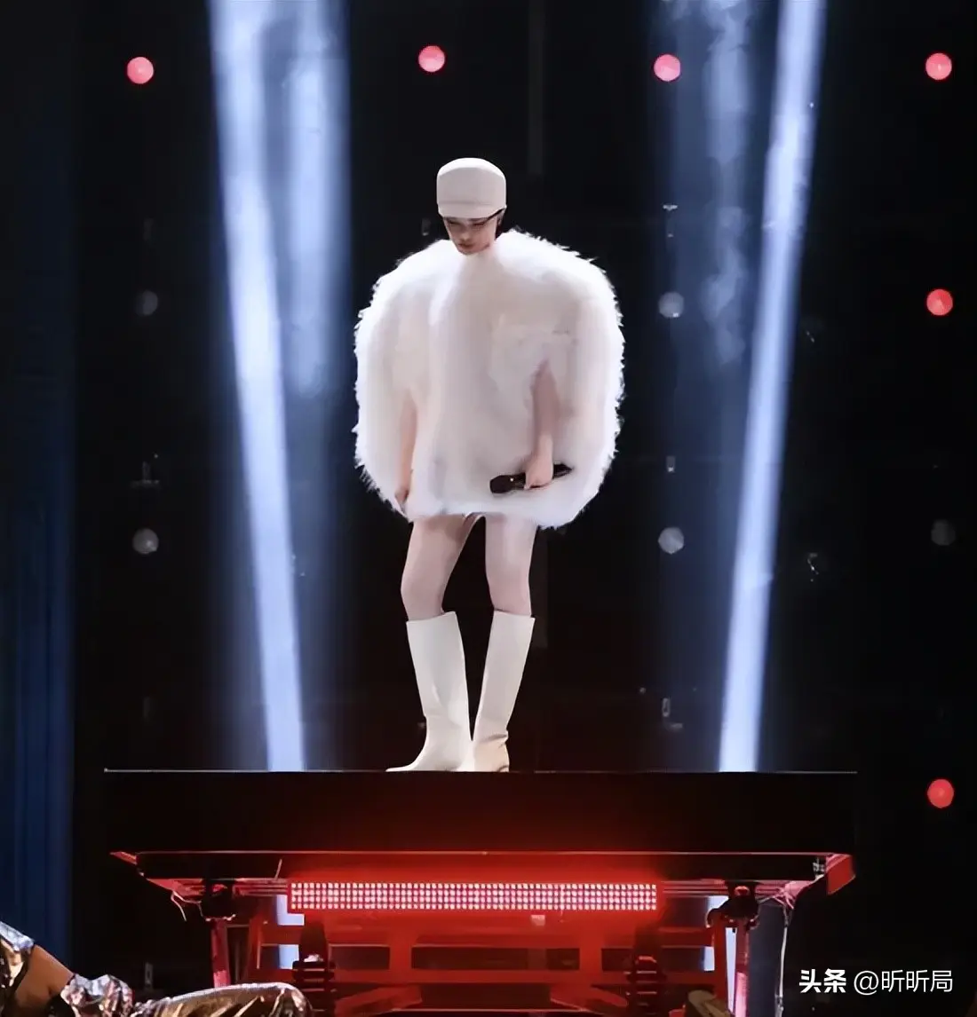 娱乐圈低俗节目泛滥_娱乐至死现象根源_讨厌中国娱乐圈