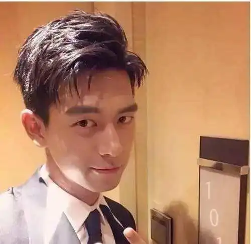 高圆圆迷人微笑_拥有迷人微笑的女星_女明星的笑容