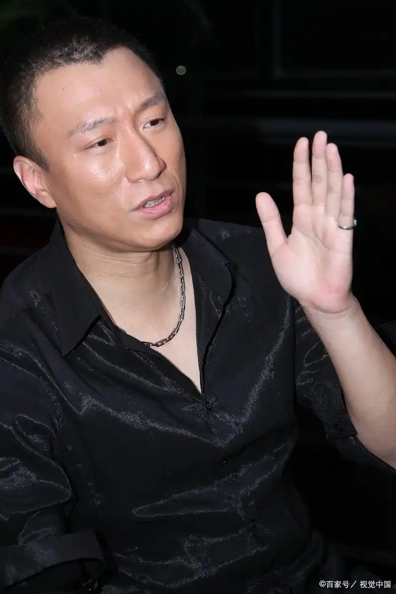 孙红雷谈娱乐圈的故事_孙红雷影帝到综艺咖转型困境_孙红雷晚年焦虑